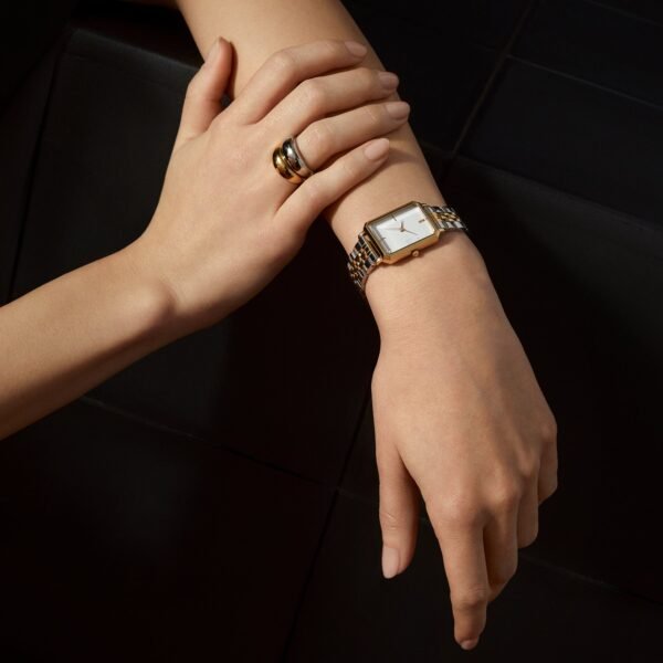 20201103_MIA6633v1_6ea53caa-da3c-414d-9280-d6da4913af65.jpg Stainless Steel Angle Watch